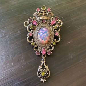Sarah Coventry ‘Contessa’ Brooch